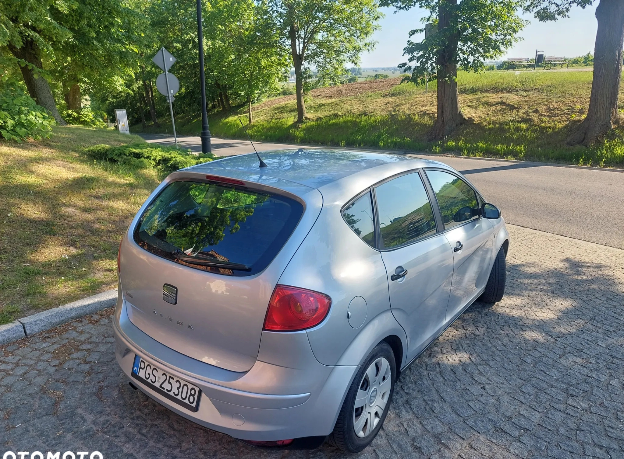 Seat Altea cena 14400 przebieg: 168000, rok produkcji 2005 z Piaski małe 781